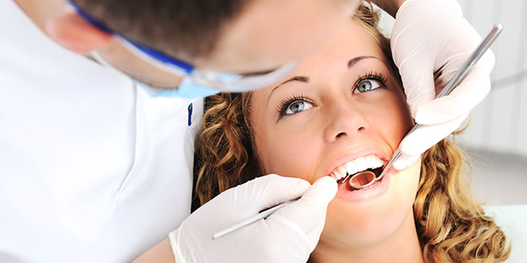 Cirurgião Dentista logo